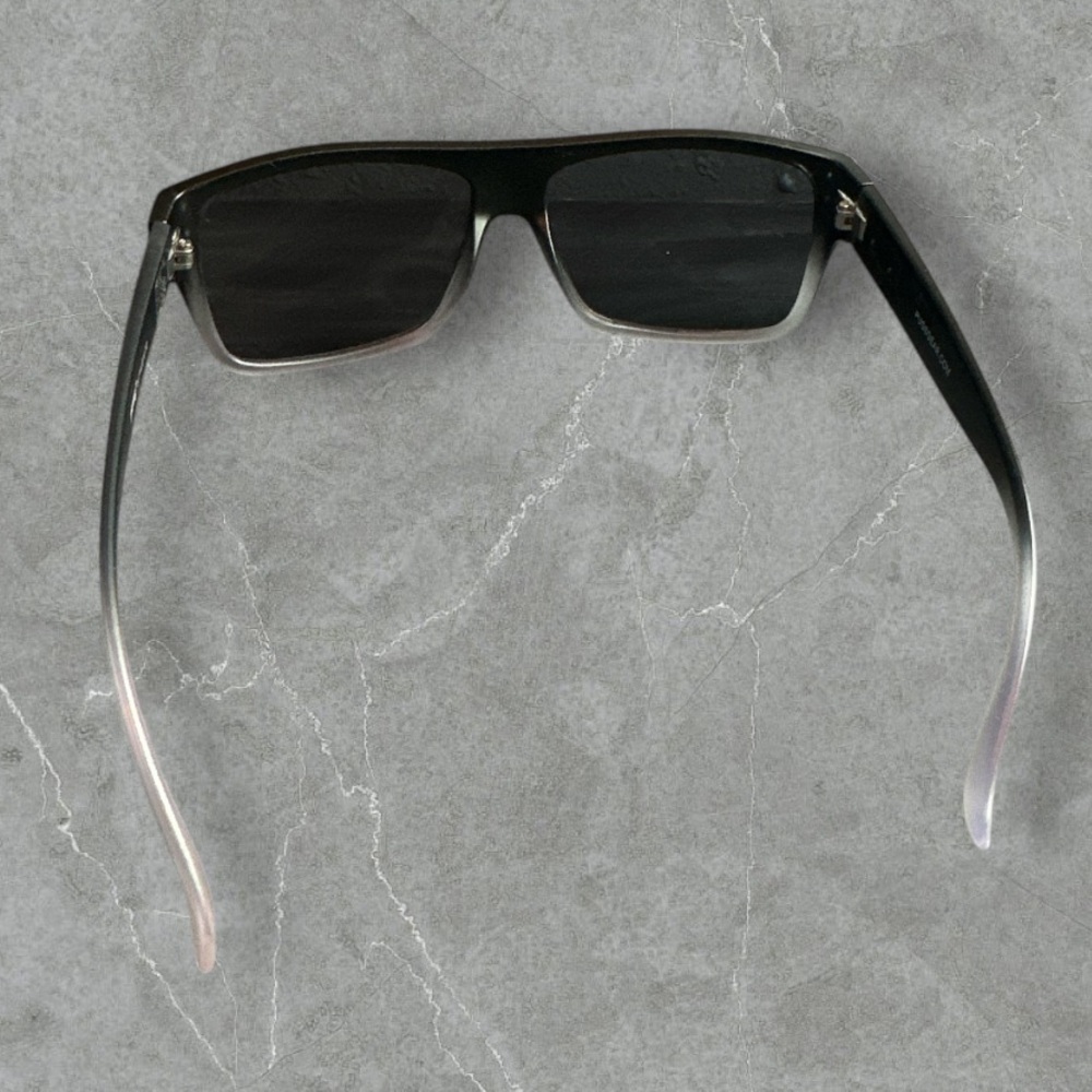 Pugs style T2 sunglasses square black faded to clear polarized - Picture 4 of 7